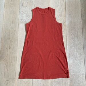 Lululemon Classic fit dress